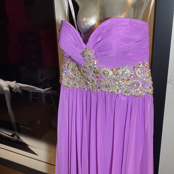 TONY BOWLS PARIS - Picture 9 of 15